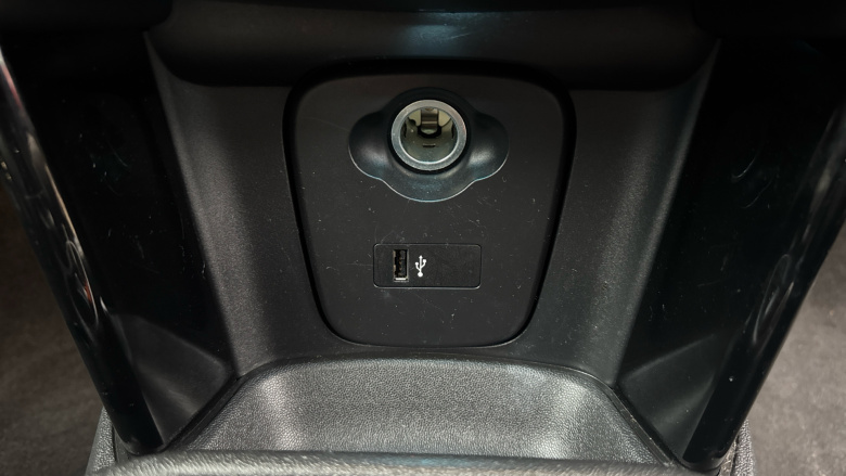 MINI Hatchback 135kW Cooper S Level 2 33kWh 3dr Auto Electric Hatchback